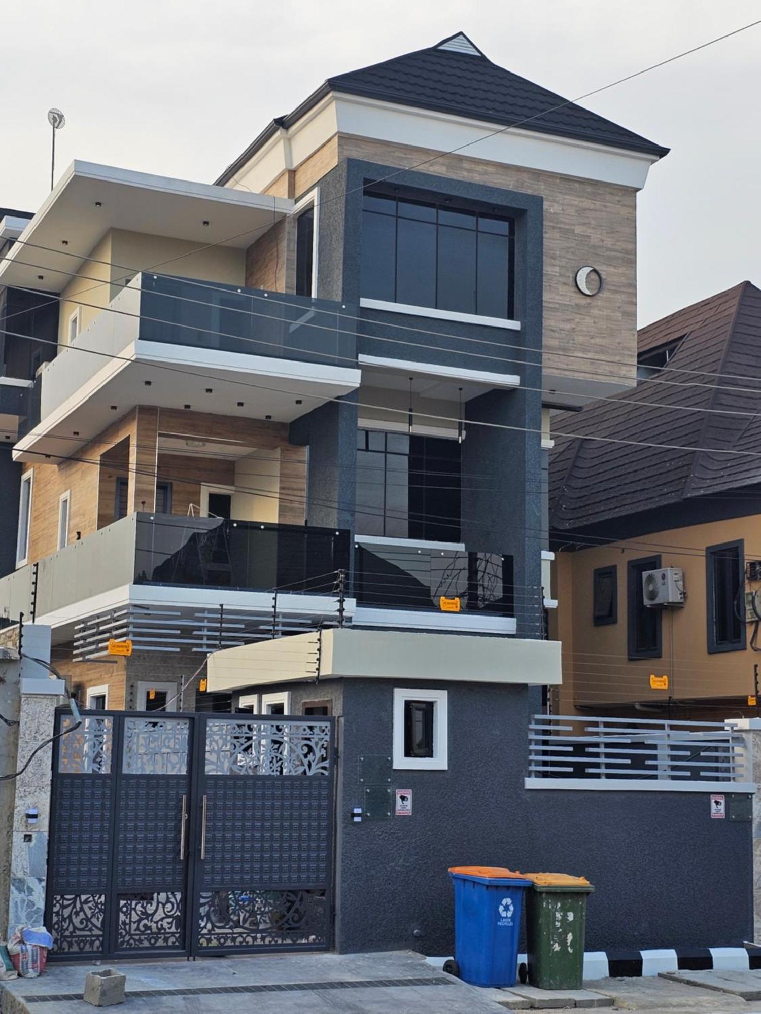 Sapphire Residences By Crystal Magodo Ikeja Buitenkant foto